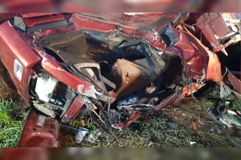 Tombamento de caminhão deixa um ferido na BR-369