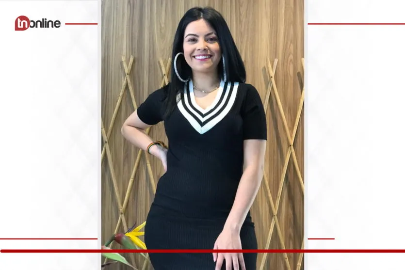   Victória Mariane da Silva dos Reis, tem 19 anos. 