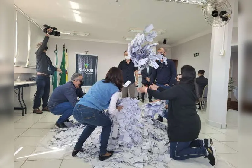 ACIA realiza último sorteio da campanha Trinca do Amor