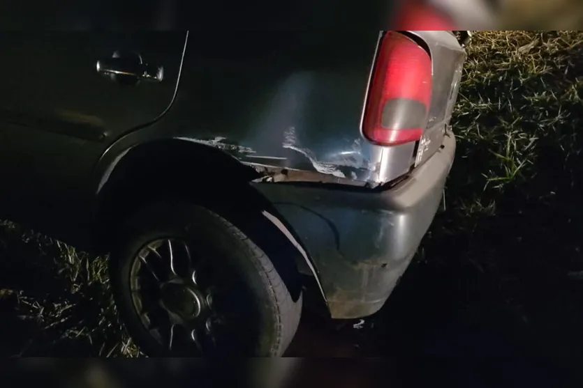 Acidente: Carro sai da pista próximo do 'bonezão'