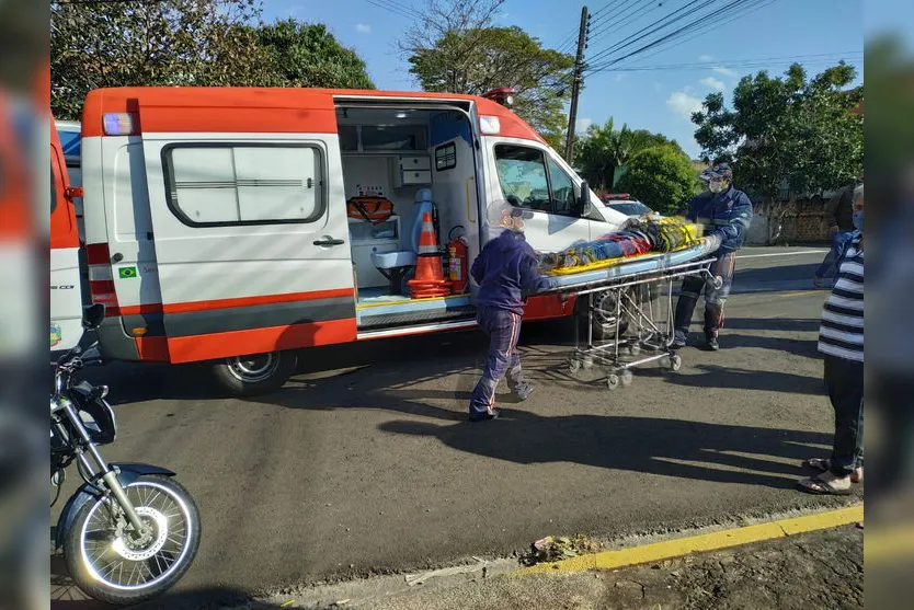 Acidente em bairro de Apucarana deixa motociclista ferido