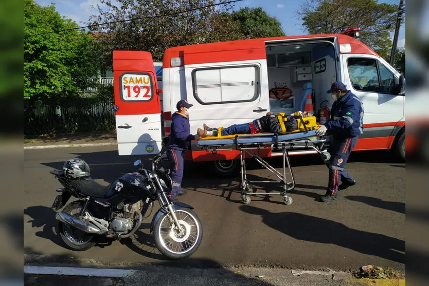 Acidente em bairro de Apucarana deixa motociclista ferido