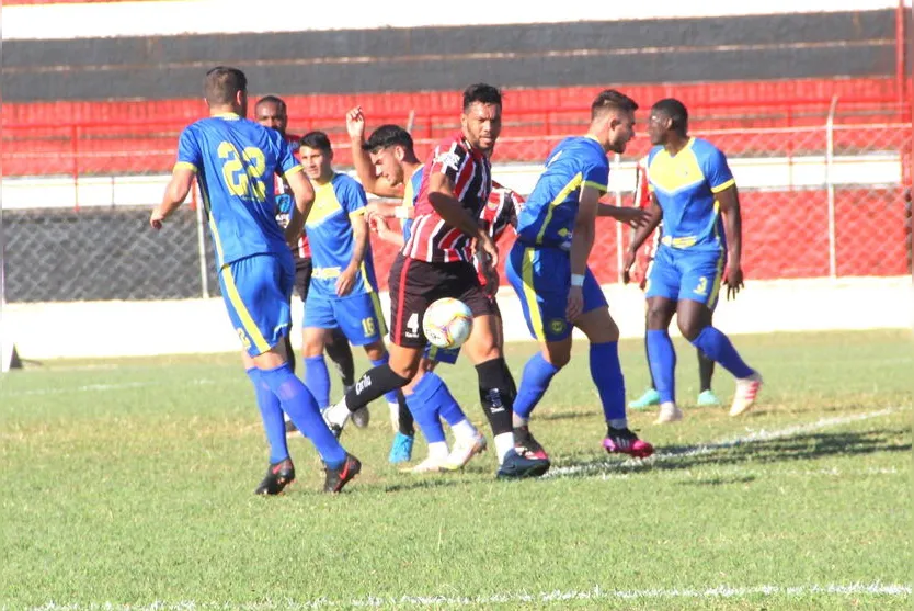 Apucarana Sports vence mais uma e mantém liderança