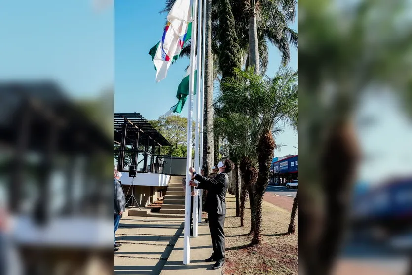 Apucarana realiza abertura da Semana da Pátria