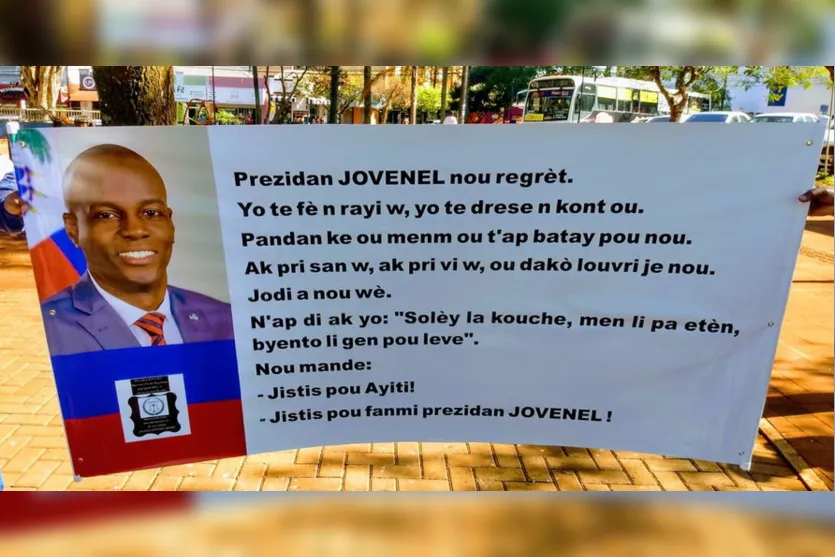 Ato na Praça Mauá homenageia presidente morto no Haiti