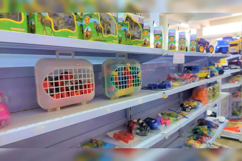 Bazar da Edhucca e Lar Sagrada Família acontece neste sábado