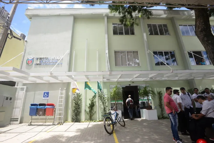 Beto Preto destaca empenho do médico Altimar Carletto