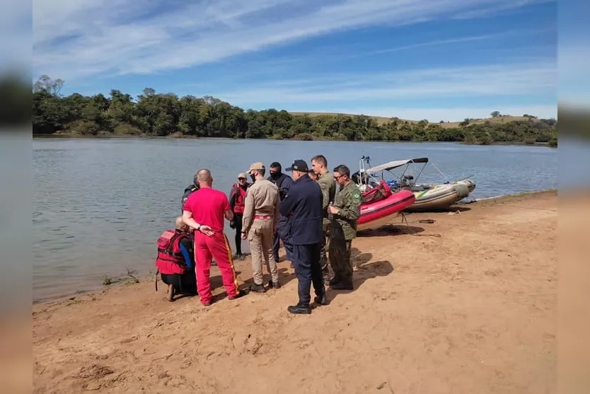 Busca por desaparecidos no Rio Ivaí entra no quarto dia