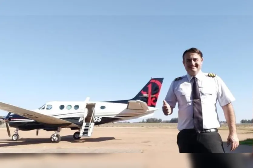  Celso Elias Carloni trabalhava com aviação desde 2002, segundo sua rede social 