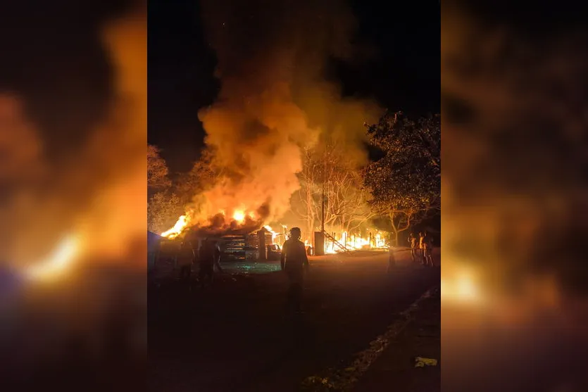 Centro Cultural Kaingang no PR pega fogo; veja