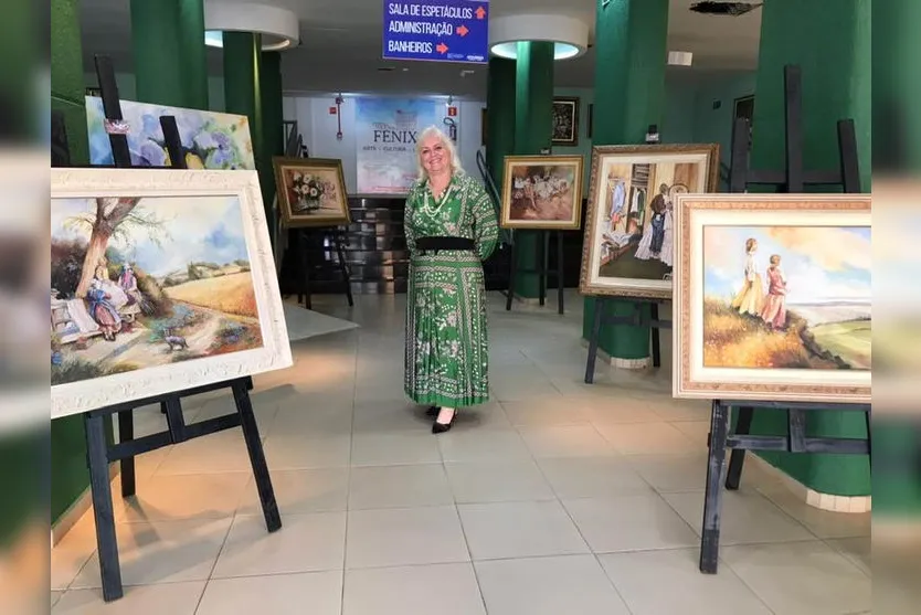 Cine Fênix de Apucarana recebe exposição 'Recordações'