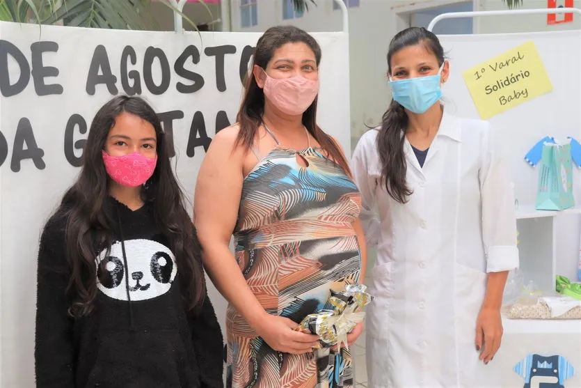 Cisam celebra dia da gestante com brindes e bazar solidário