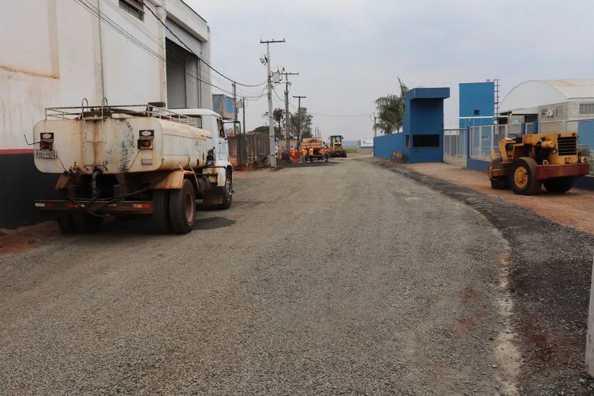 Codar continua aplicação de lama asfáltica nos bairros