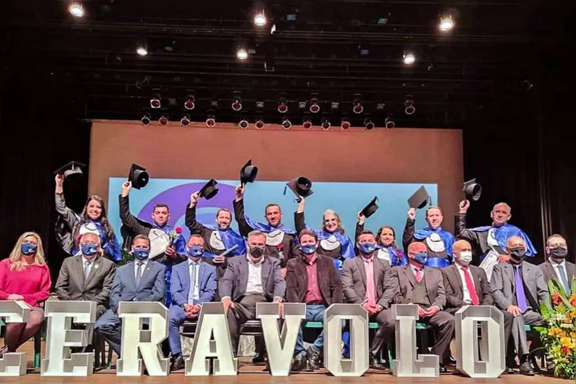 “Colégio Cerávolo” de Apucarana forma 58 novos técnicos