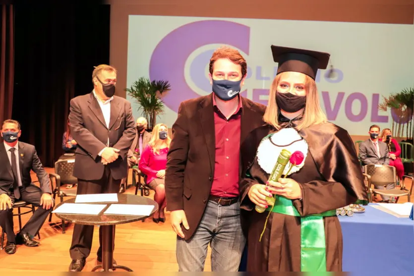 “Colégio Cerávolo” de Apucarana forma 58 novos técnicos