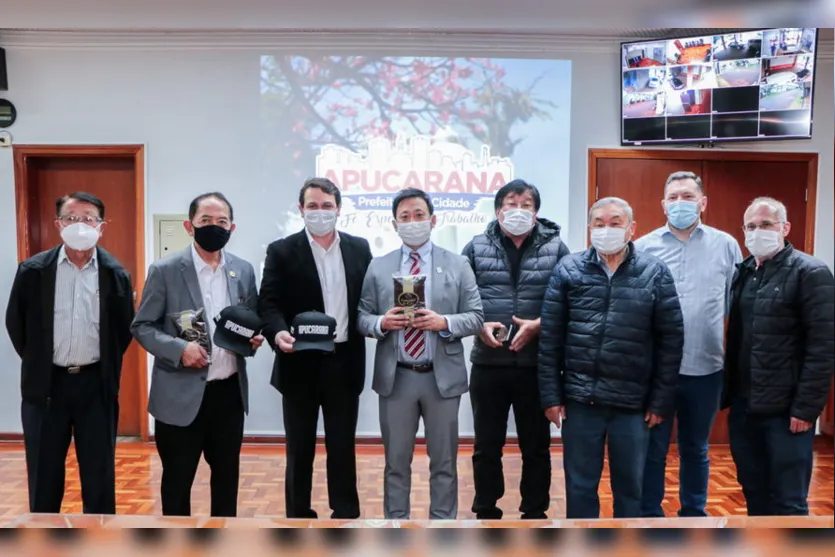 Consulado anuncia reforma de escola nipo brasileira