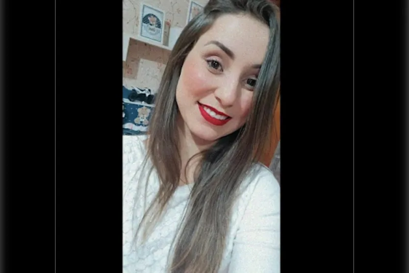   Cristiane Paes, de 25 anos, vítima fatal do acidente em Borrazópolis. 
