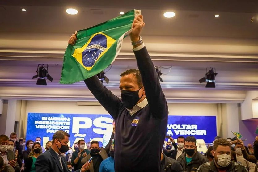 Doria recebe apoio do PSDB do PR para disputar a presidência