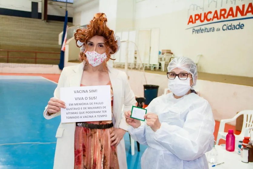  Ericke agradece o apoio da fotógrafa Estela Maris  