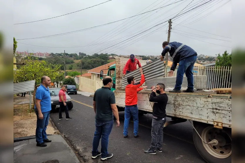 Famílias afetadas pelo temporal em Jandaia recebem ajuda