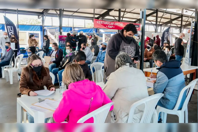 Feirão do Emprego atendeu 520 trabalhadores no 1º dia