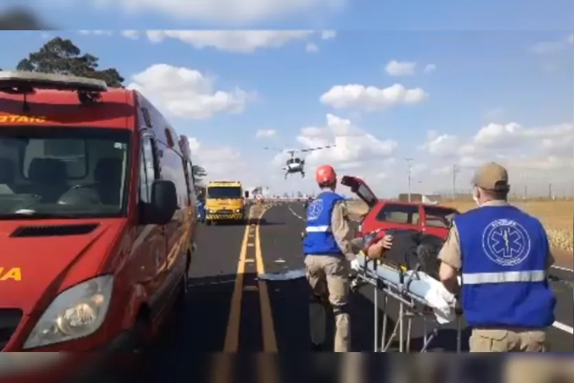 Grave acidente na PR 444; helicóptero do SAMU foi acionado