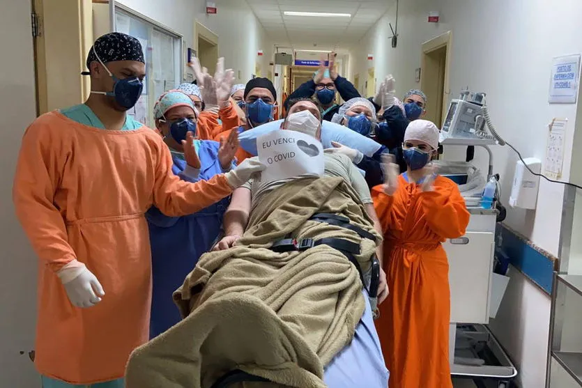 Hospital paranaense atinge marca de mil altas na ala covid