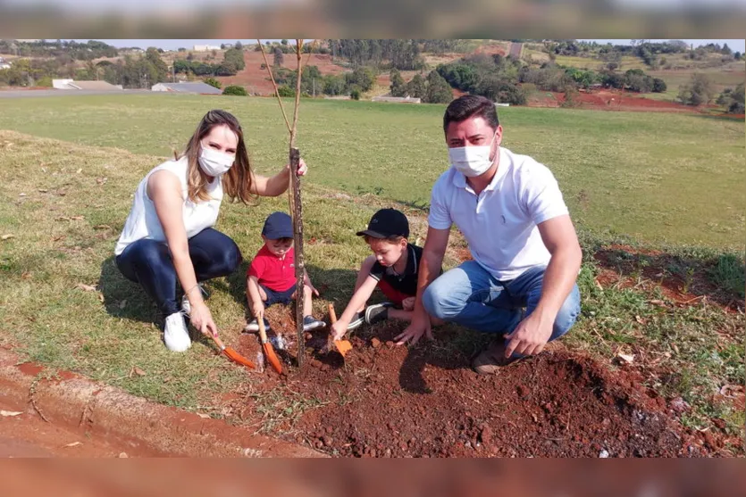 Jandaia do Sul realiza 'Campanha Floresce Paraná'