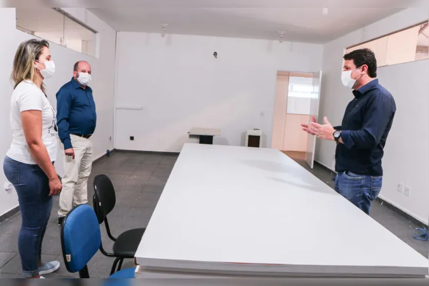 Junior da Femac visita nova sede da Autarquia de Saúde