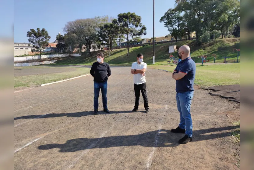 Junior da Femac visita sedes do 60º Jogos Universitários