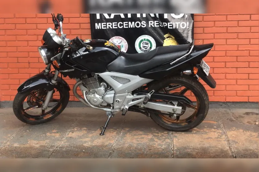 Motocicleta roubada em Arapongas é encontrada em Apucarana