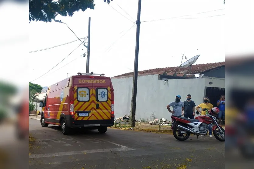 Motociclista fica ferido após acidente na Avenida Aviação