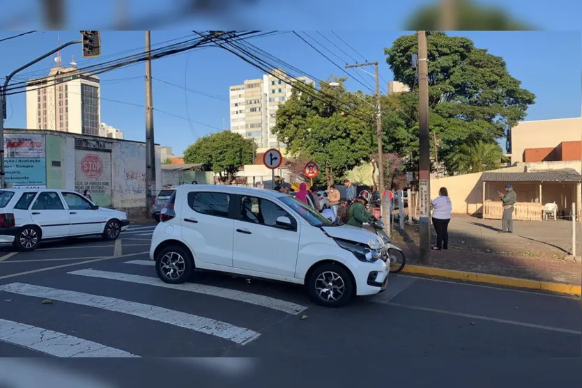 Motociclista quebra a perna após acidente em Apucarana