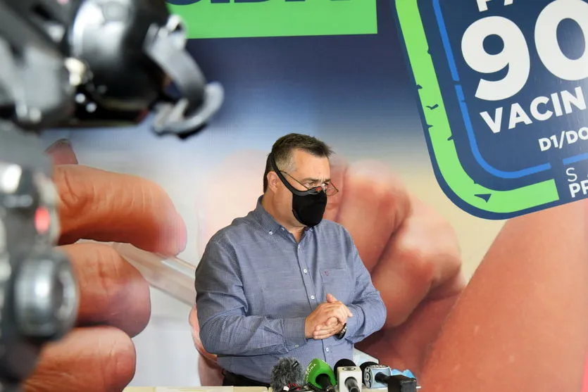 PR se prepara para iniciar vacinação de adolescentes