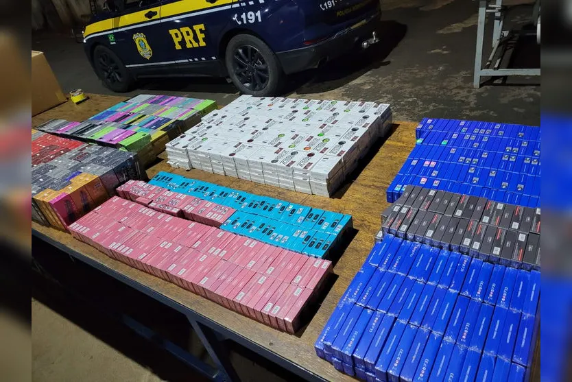 PRF apreende mercadorias estrangeiras em Cornélio Procópio