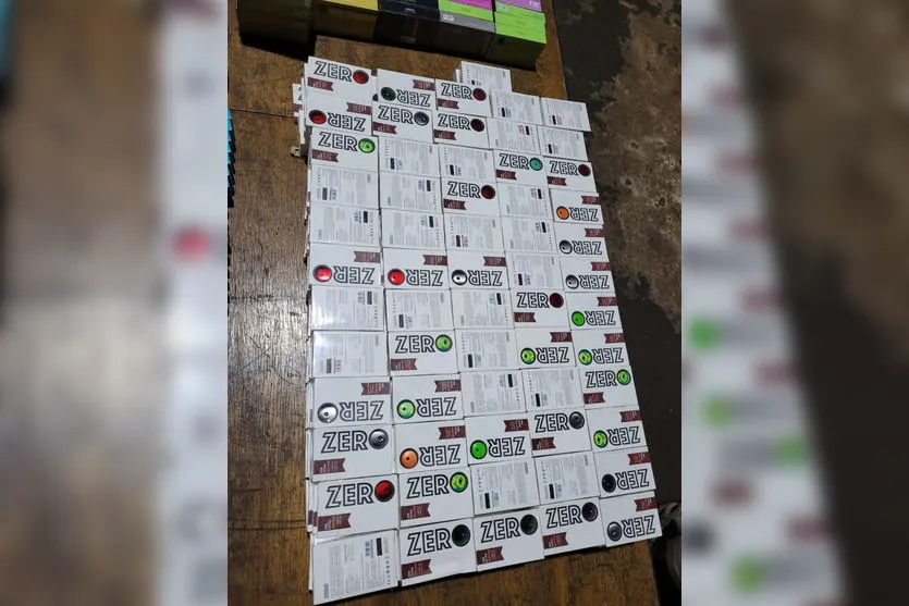 PRF apreende mercadorias estrangeiras em Cornélio Procópio