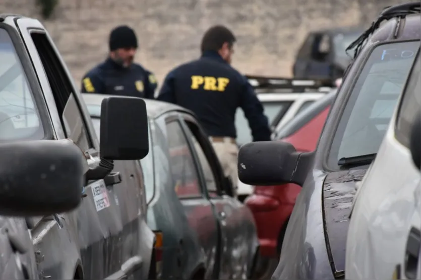 PRF realiza o 2º leilão de 2021 com mais de 300 veículos