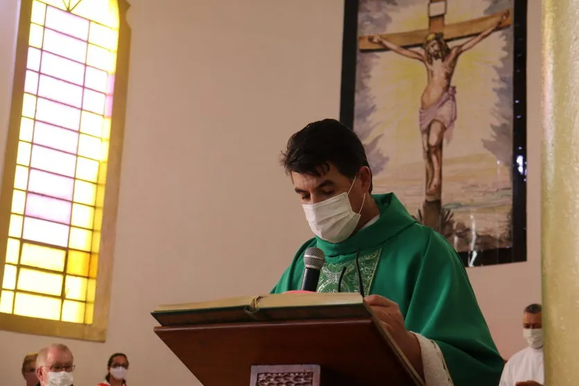 Padre Lino assume Paróquia Bom Jesus, em Aricanduva