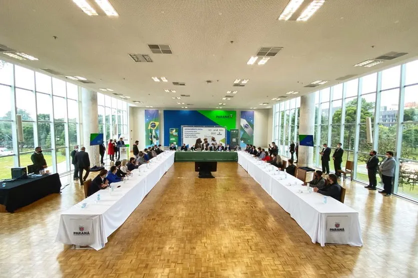 Paraná lança programa que oferece linhas de crédito