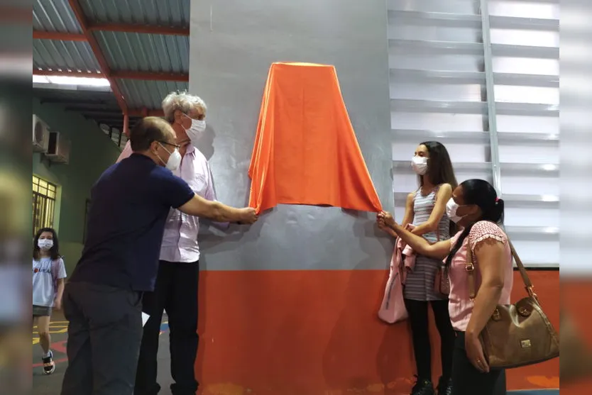 Professor vítima da Covid-19 recebe homenagem em Apucarana