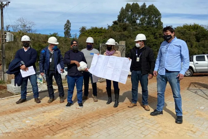 Sanepar leva água tratada para comunidade Córrego D’Ouro