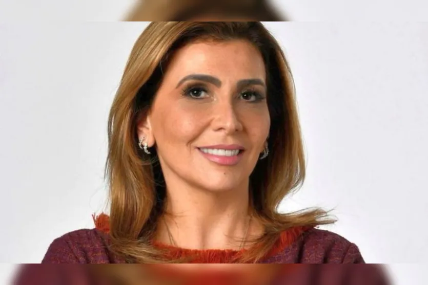 Vereadora Flávia Francischini deixa UTI após cirurgia