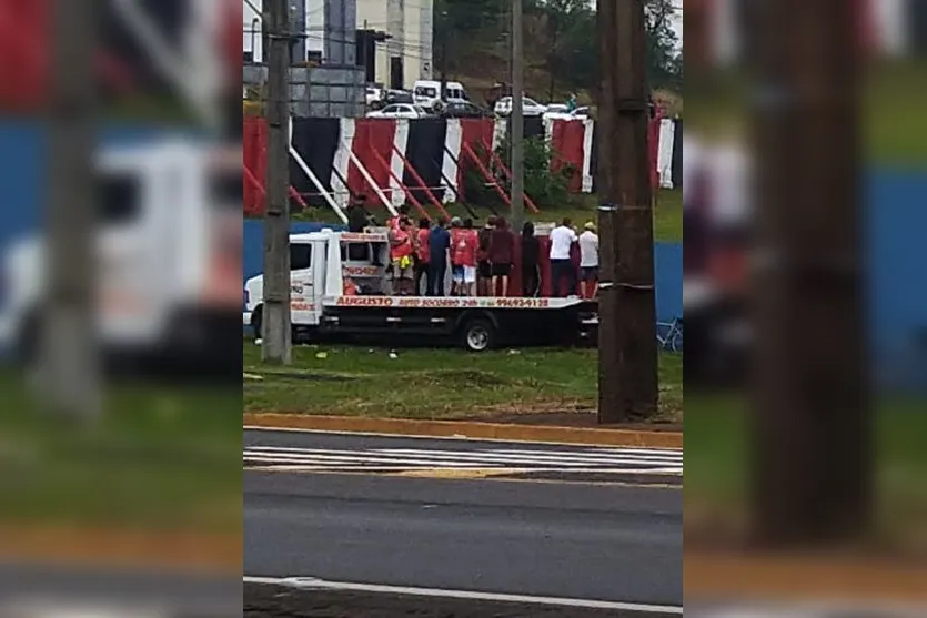 Apucarana Sports vence e abre vantagem no jogo de ida