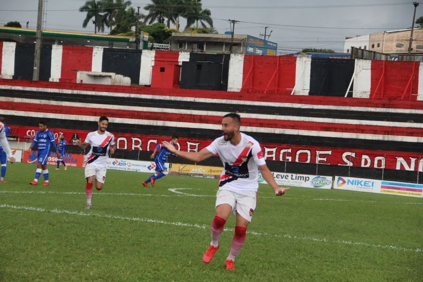 Apucarana Sports vence e abre vantagem no jogo de ida