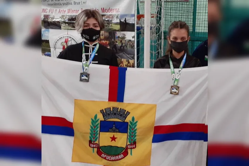 Apucarana conquista 32 medalhas no Paranaense de Kung Fu