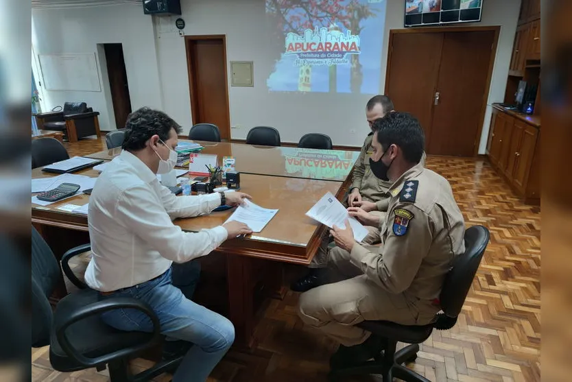 Apucarana e 11º Grupamento de Bombeiros renovam parcerias