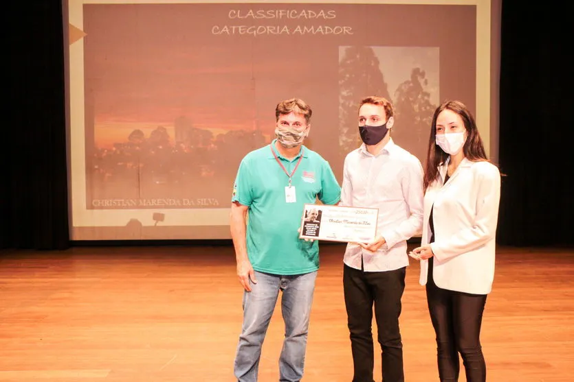 Apucarana entrega premiação de concurso de fotografia; veja