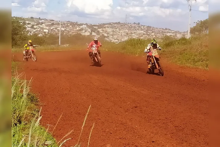 Piloto de Apucarana disputa a primeira etapa do Paranaense de Motocross –  Prefeitura Municipal de Apucarana