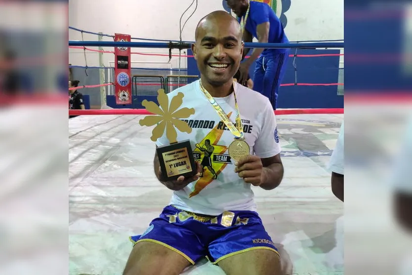 Apucaranense vence campeonato de kickboxing no Jap's