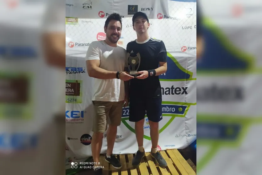Apucaranenses se destacam na 6ª Copa Paranatex de tênis